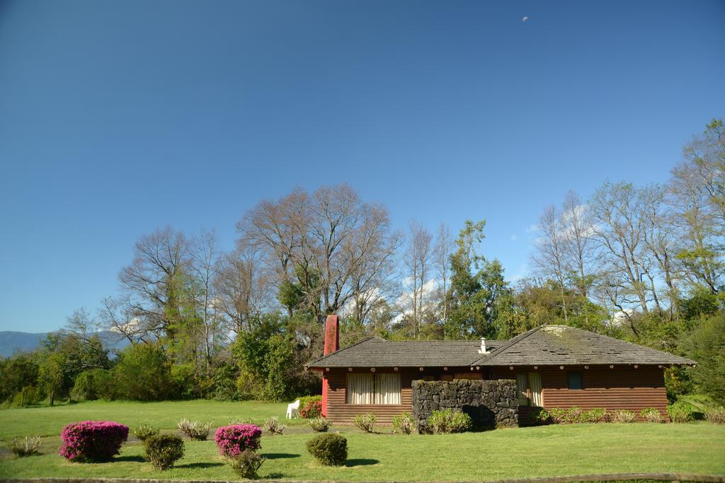 Cabanas Altos Del Lago Pucón Exterior foto